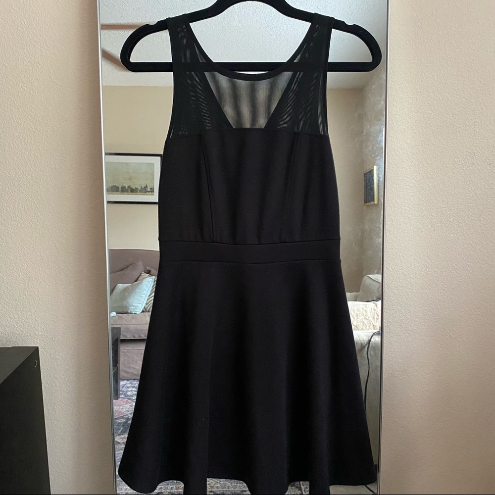 Forever 21 Black Dress Size M